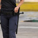 Esposas Profesionales Explorer Con Llaves Y Tonfa - Imagen 5