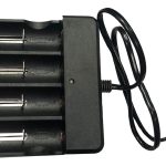 Cargador Genérico Para 4 Baterias Gran Aventura