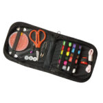 Set Hilos de Colores con Agujas en Estuche