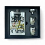 Petaca ESCOBAR + 2 shots