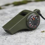 Silbato Con Cordon Y Brujula Gran Aventura - Imagen 2