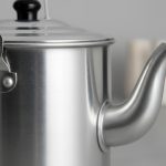 Tetera Acero Para Hogar O Camping 2lts Gran Aventura Gris - Imagen 5