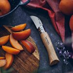 Cuchillo Opinel N°7 Castañas Acero Inoxidable Mango Madera Crema - Imagen 3