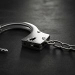 Esposas Policiales Grilletes Con Llave Seguridad - Imagen 6