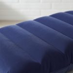 Almohada Inflable En Flock/pvc Camping Gran Aventura - Imagen 2