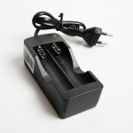 Set De Cargador Doble Con 2 Baterias 18650 Recargables - Imagen 2