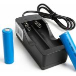 Set De Cargador Doble Con 2 Baterias 18650 Recargables
