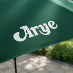 Sombrilla Jardín Arye 2.7m Con Base Y Manivela Color Verde - Imagen 7