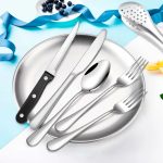 Set De Cubiertos Y Platos Metálicos Para Camping O Asado - Imagen 6