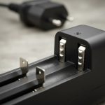 Cargador Genérico Para Baterías 3,7v Gran Aventura - Imagen 3