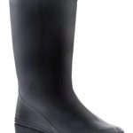 Bota Urbana Caña Corta En Pvc Color Negro Talles 36 Al 41